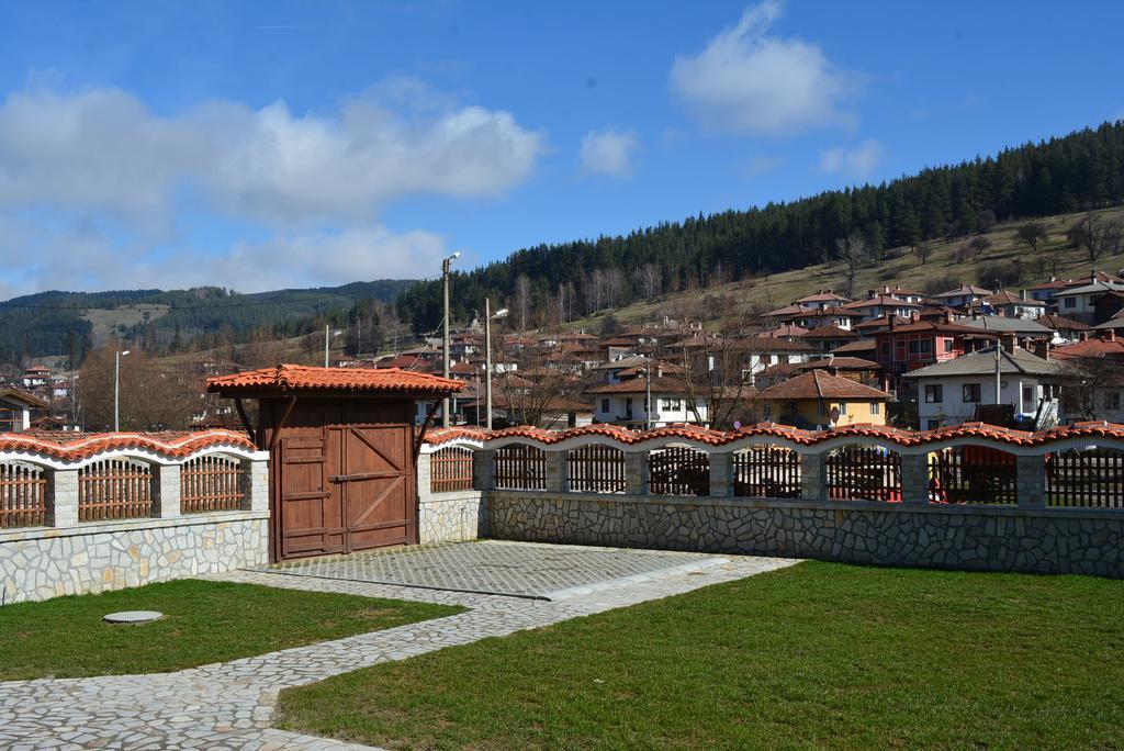 Guest House H Dzhogolanov Koprivshtitsa Εξωτερικό φωτογραφία