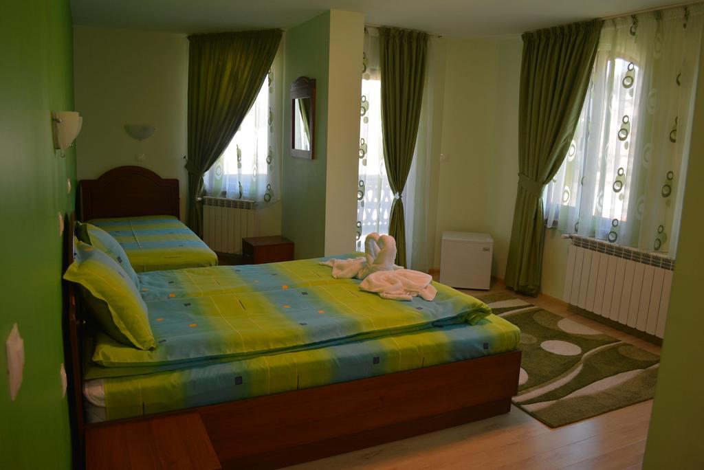 Guest House H Dzhogolanov Koprivshtitsa Εξωτερικό φωτογραφία